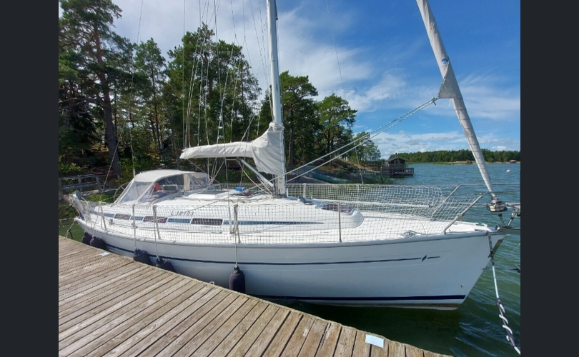 Bavaria 32 Cruiser-kuva-5